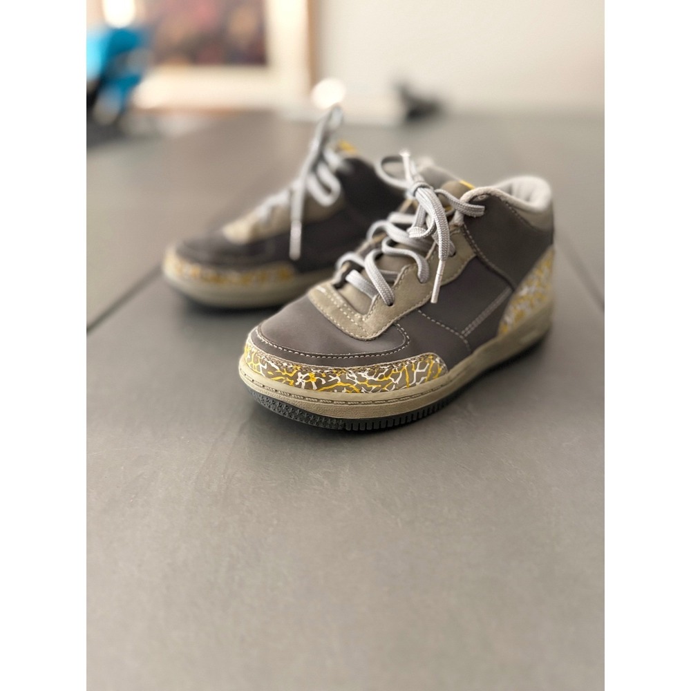 Jordan Flight 23 Cool Grey Del Sol Yellow Elephant Print 323949-071 Kids 10C - Picture 3 of 13